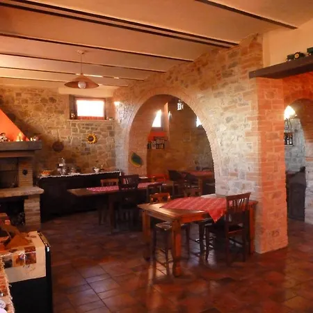 Casale Millesoli 3* Mugnano (Umbria)