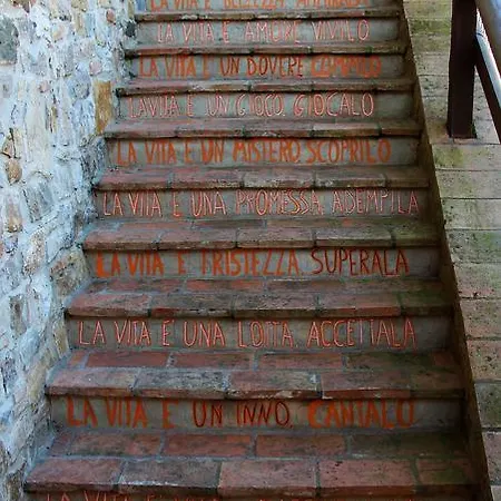 Casale Millesoli Bed and breakfast