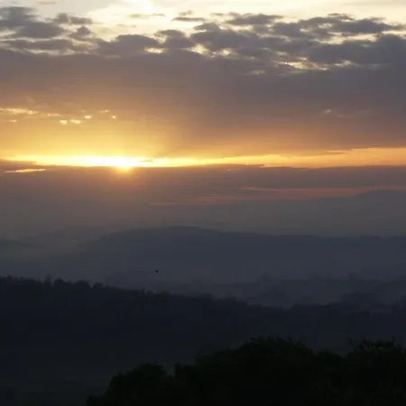 Couette-café Casale Millesoli Mugnano (Umbria)